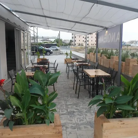 Apartament Alora Larnaca