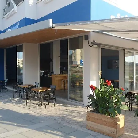 Alora Apartament *