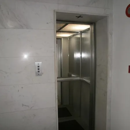 Apartament Alora Larnaca